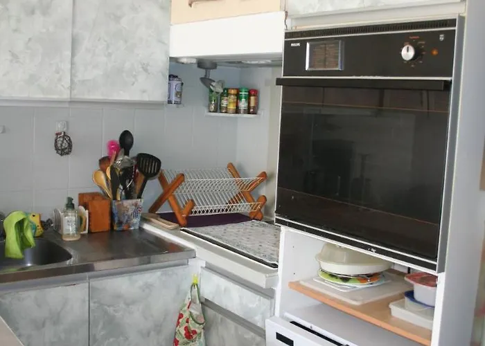 La Nouvelle T2 Rez De Chaussee Ideal Pour 4 Personnes Daire